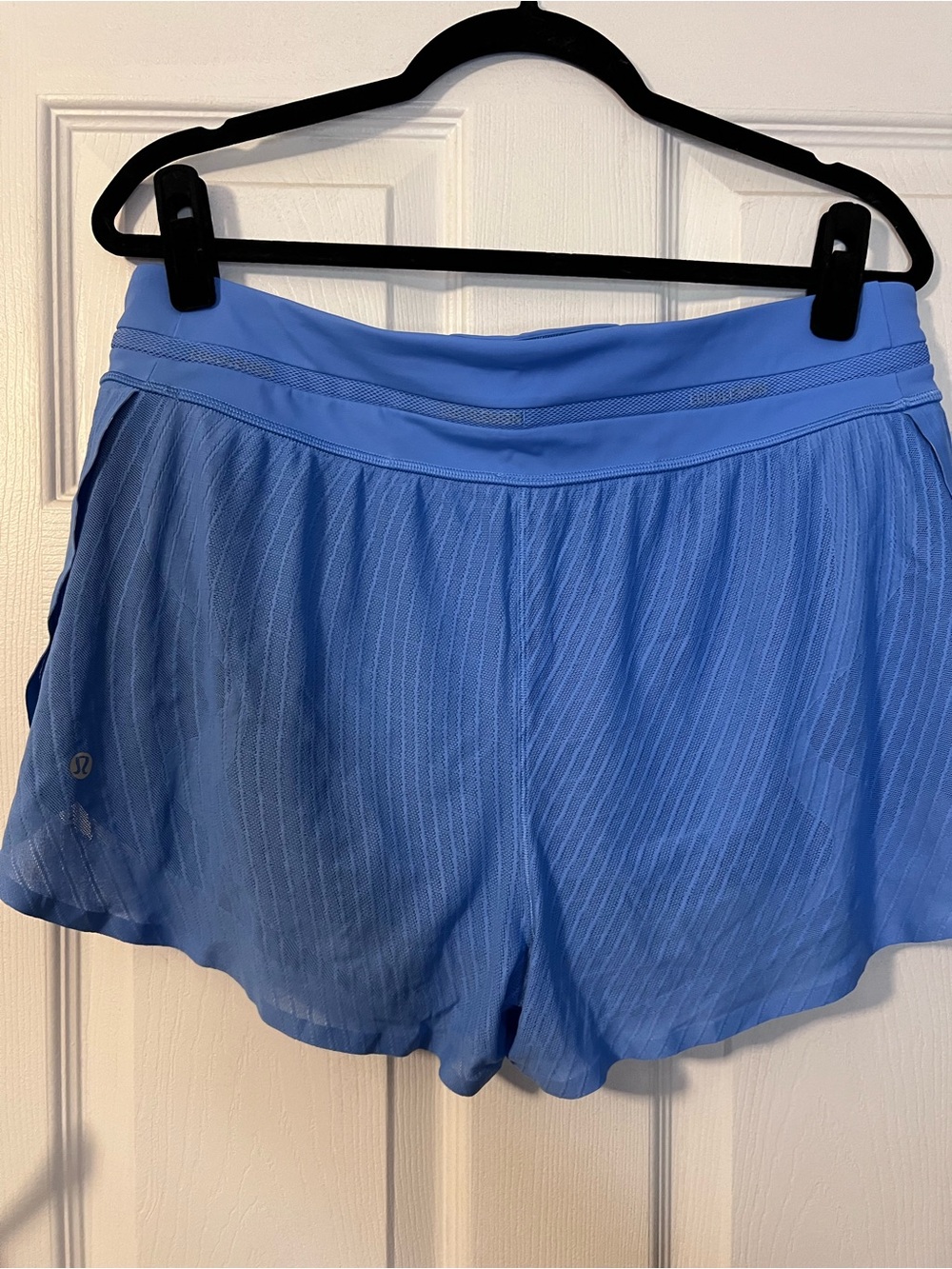 #495 Lululemon Fast & Free Airflow Mid-Rise Run Shorts 3” Pool Party Sz 12 NWOT - Picture 2 of 8